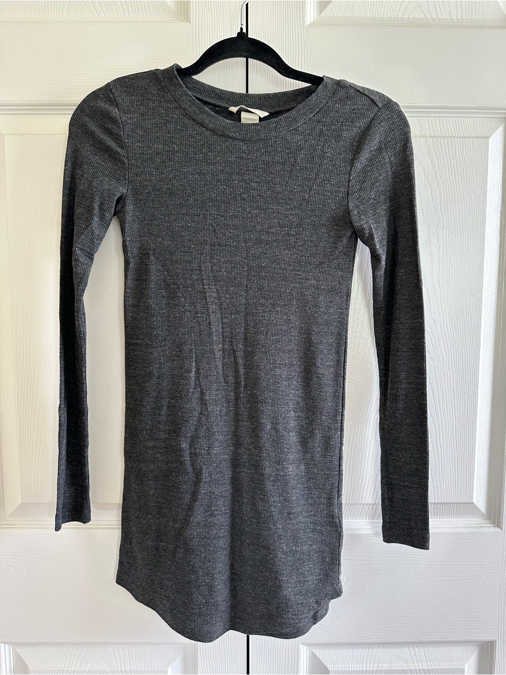 H&M Charcoal Gray Long Sleeve Knit Dress